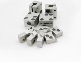 鋁殼（ké）體（tǐ）腔體加工 (18)