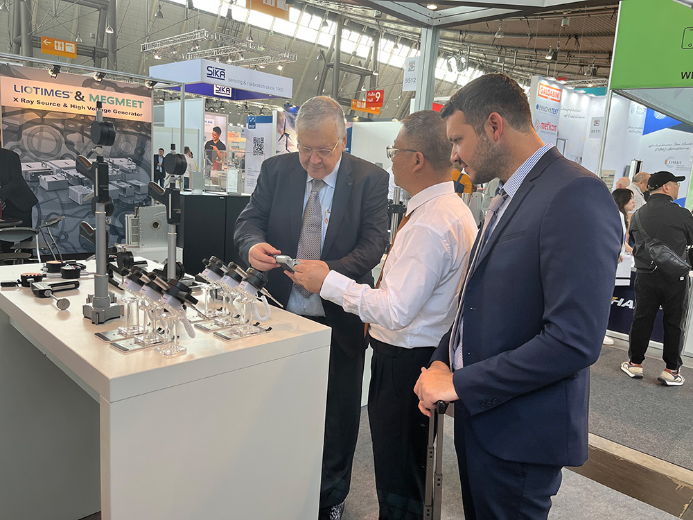 2b619b02-acbb-4536-b48e-987105f7c1c3