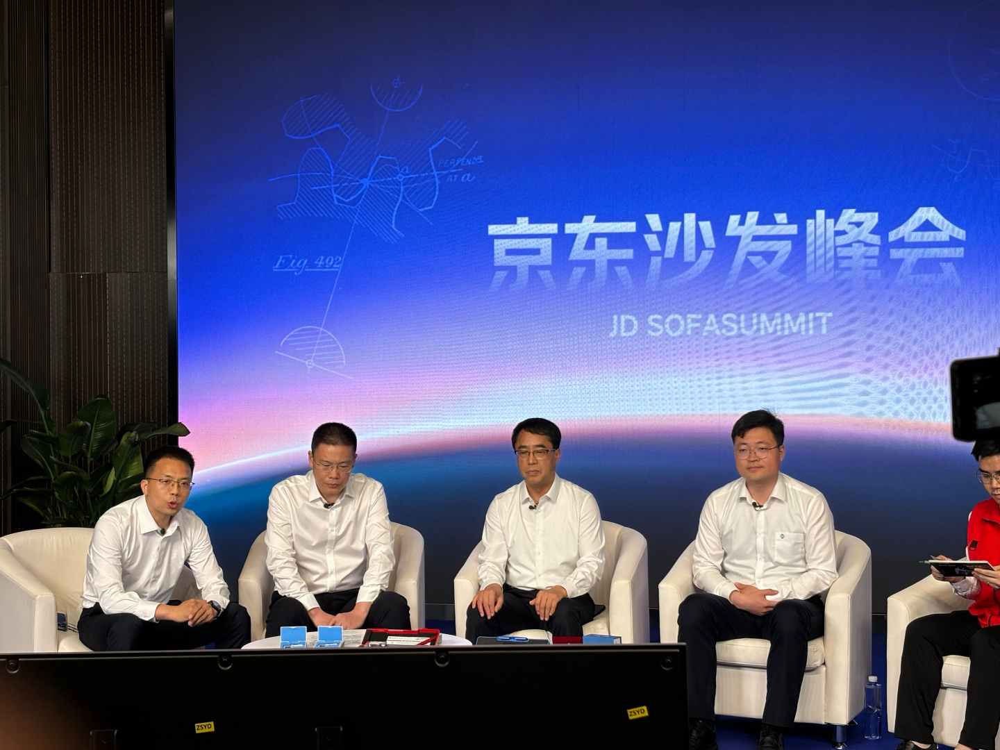 194a2eb8-ea77-41de-9ef0-1af28b85ccc7.jpg 194a2eb8-ea77-41de-9ef0-1af28b85ccc7.jpg