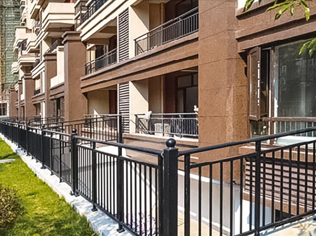 標（biāo）準型陽台護（hù）欄