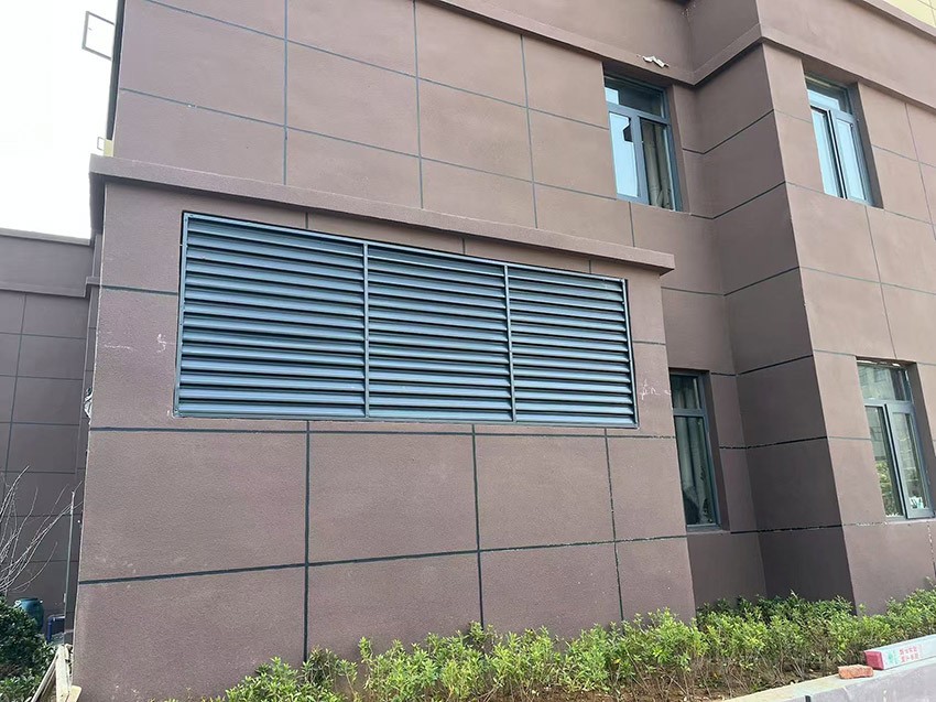 百葉窗（chuāng）